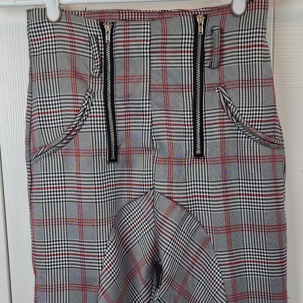NWT ☆ REHAB High Waist Double Zip Plaid Pants Small